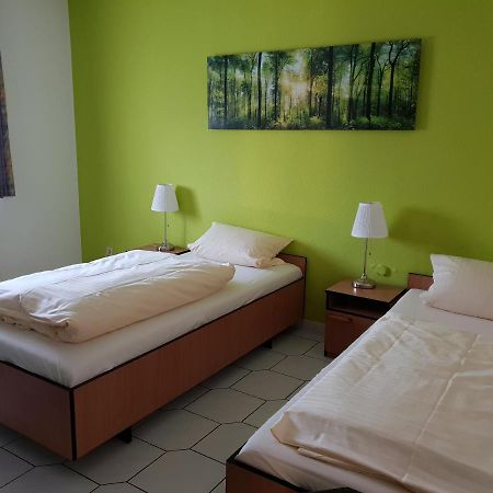Walk-Inn Hotel Frankfurt Airport 켈스테르바흐 외부 사진