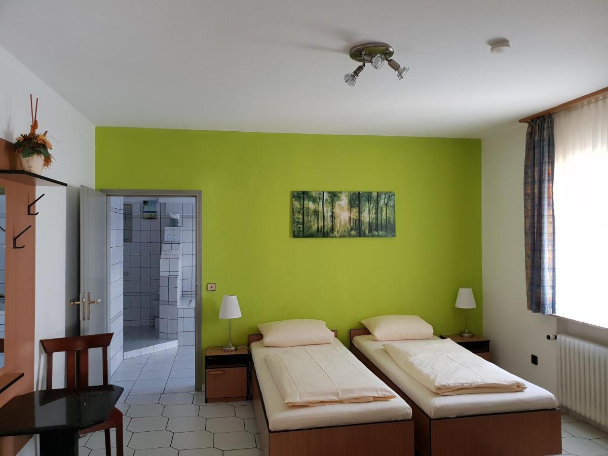 Walk-Inn Hotel Frankfurt Airport 켈스테르바흐 외부 사진